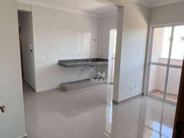 Apartamento com 2 dormitórios à venda, 48 m² por R$ 320.000,00 - Santa Mônica - Uberlândia/MG