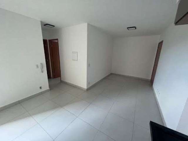 Apartamento com 2 dormitórios à venda, 56 m² por R$ 320.000,00 - Laranjeiras - Uberlândia/MG