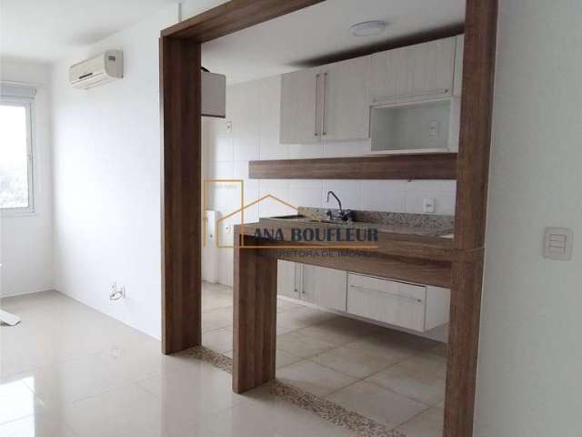 Apartamento 2 quartos, andar alto, com elevador e box duplo