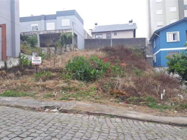 Ótimo terreno no bairro Santa Lúcia.  Área: 12x30=360,00m.  Confira!