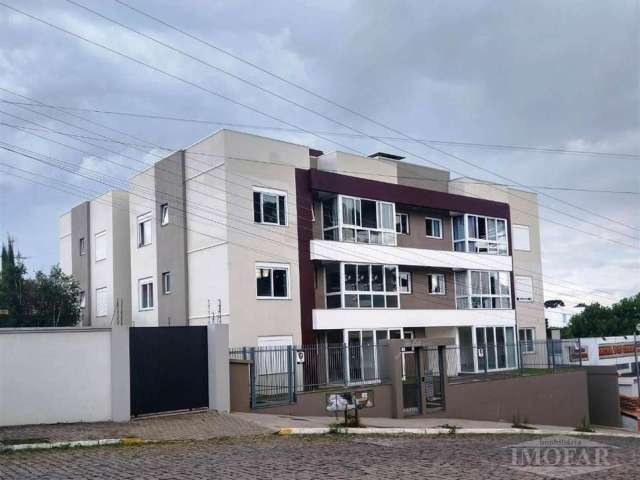 Apartamento com 03 dormitórios (sendo 01 suíte), sala e cozinha conjugadas, área de serviço, banheiro social e 02 vagas de garagem.  Espera para split, esquadrias em PVC, vidros duplos e esperas para 