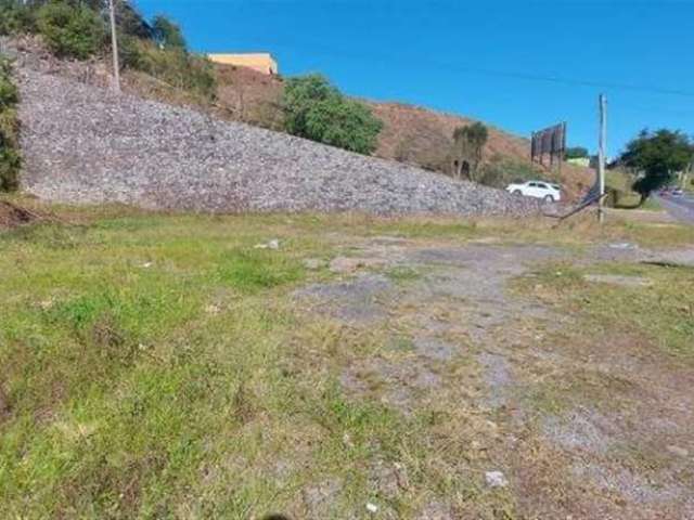 excelente terreno com frente para perimetral.  Área: 739,94m.  Confira!