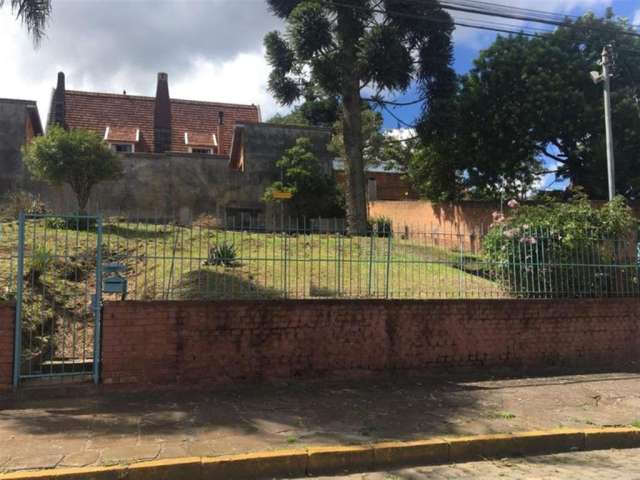 Ótimo terreno no Bairro Jardim América!  Área: 12x30= 360,00m.  Confira!