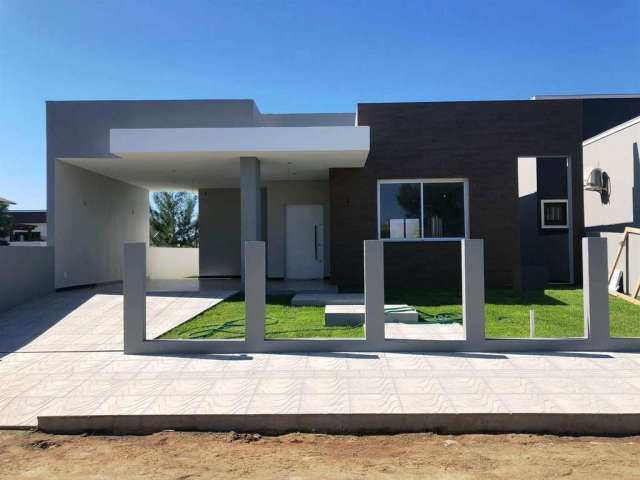 Excelente residência Nova, pronta para morar em Bella Torres à 600m do mar!! Com 03 dormitórios (sendo 01 suíte), sala para 02 ambientes, cozinha, churrasqueira, área de serviço, banheiro social e 02 