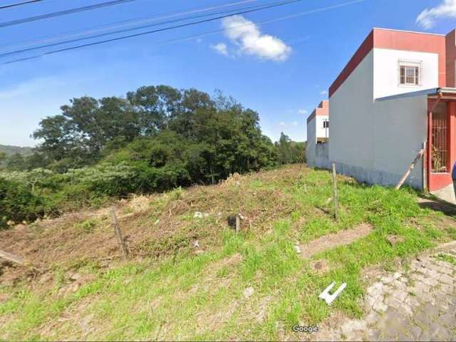 Ótimo terreno em loteamento no Bairro Nossa Senhora das Graças, próximo a Estrada do Imigrante!  Terreno limpo, pronto para construção, em loteamento com infraestrutura completa.  Área: 362,32m.  Conf