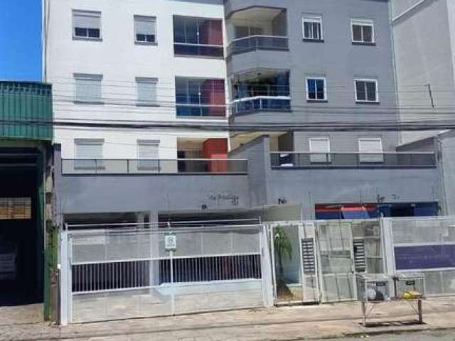 Ótimo apartamento semimibiliado no Bairro Jardim do Shopping!! Conta com 02 dormitórios, sala para 02 ambientes com sacada, cozinha, área de serviço, banheiro social e 01 vaga de garagem.  Edifício co