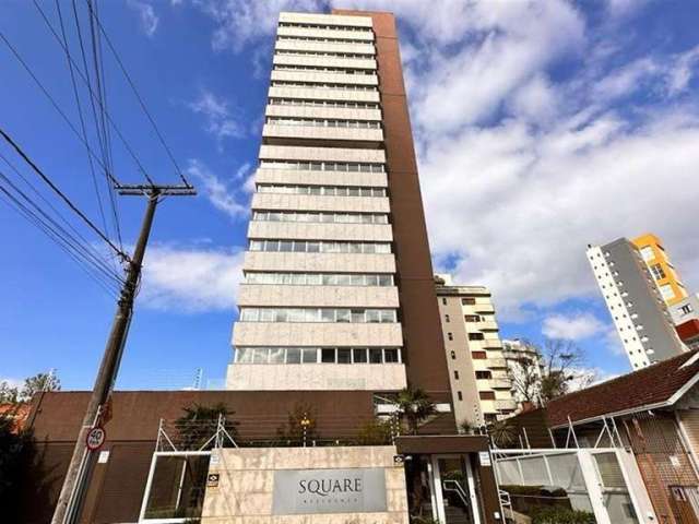 Fantástico apartamento no Bairro Madureira!  Com 03 amplas suítes (sendo 01 master com closet), living para 03 ambientes, lareira, ampla sacada, copa/cozinha, churrasqueira, área de serviço, banheiro 