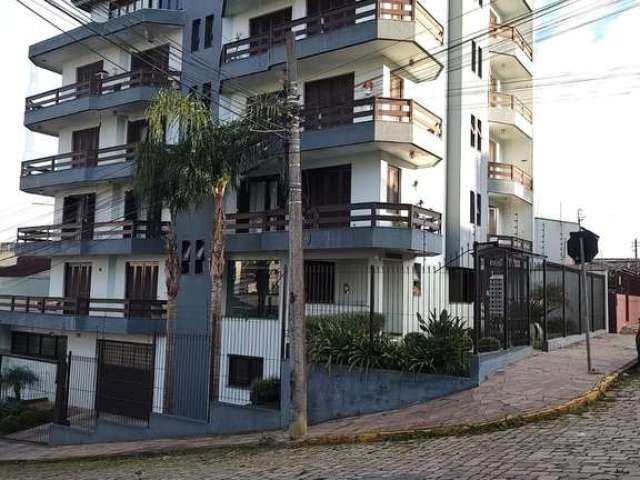 Excelente apartamento semimobiliado no Bairro Universitário!! Com 02 dormitórios, sala para 02 ambientes, cozinha, churrasqueira, área de serviço, banheiro social e 01 vaga de garagem.  Com água quent