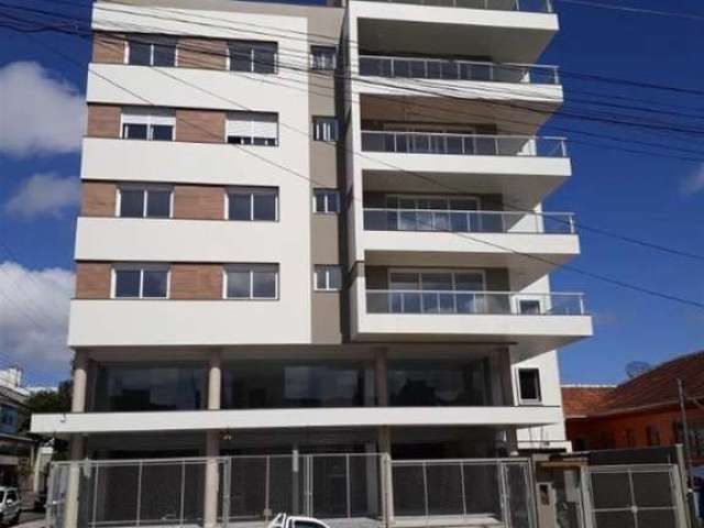 Excelente empreendimento com apenas 01 apartamento por andar!  Cobertura duplex com 03 dormitórios (sendo 01 suíte), ampla sala para 02 ambientes com lavabo e amplo terraço com churrasqueira, cozinha,