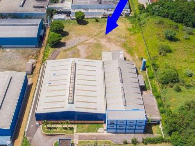 Galpão industrial para locação com 3857m² de área útil em Itatiba