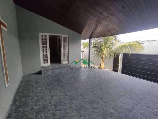 Casa com 3 dormitórios, 210 m² - venda por R$ 450.000,00 ou aluguel por R$ 1.800,00/mês - Clube dos 500 - Guaratinguetá/SP