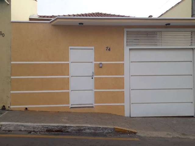 Casa com 3 dormitórios à venda, 150 m² por R$ 550.000 - Centro - Guaratinguetá/SP