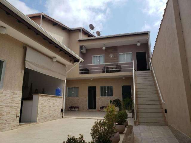 Casa com 3 dormitórios à venda, 233 m² por R$ 480.000,00 - Santa Luzia - Guaratinguetá/SP