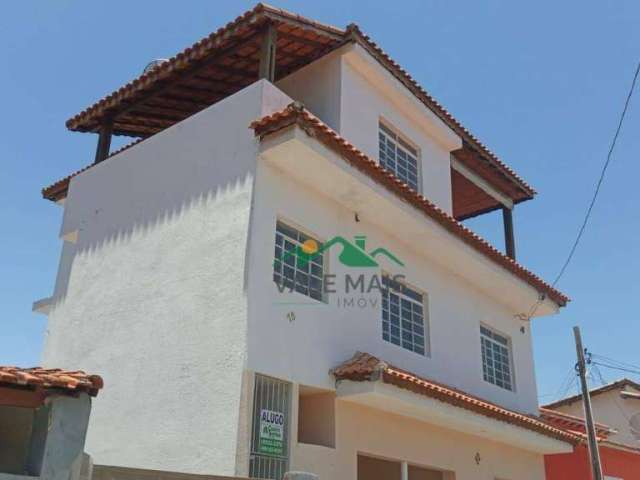 Casa com 3 dormitórios para alugar, 66 m² por R$ 1.140,00/mês - Rocinha - Guaratinguetá/SP