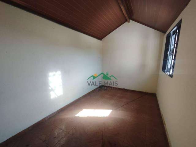 Casa com 1 dormitório para alugar por R$ 500,00/mês - Alto Das Almas - Guaratinguetá/SP