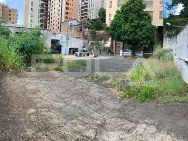 Terreno à venda no Centro, Ribeirão Preto  por R$ 420.000