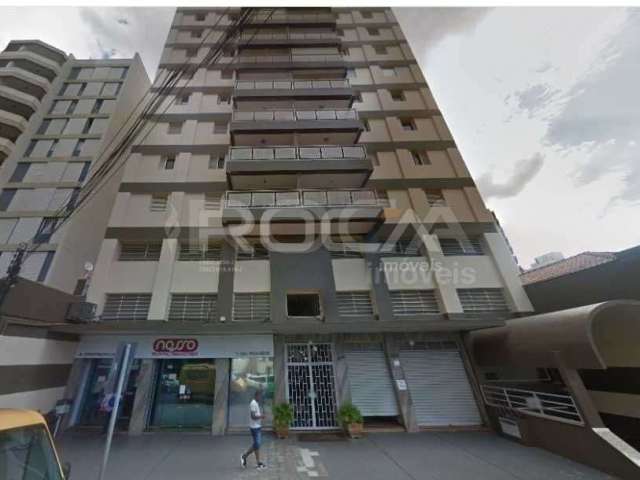 Apartamento Padrão com 3 dormitórios no Centro de Ribeirão Preto