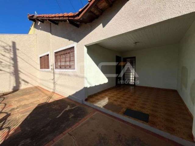 Casa à venda no Jardim Iguatemi, Ribeirão Preto - 3 dormitórios e 3 garagens