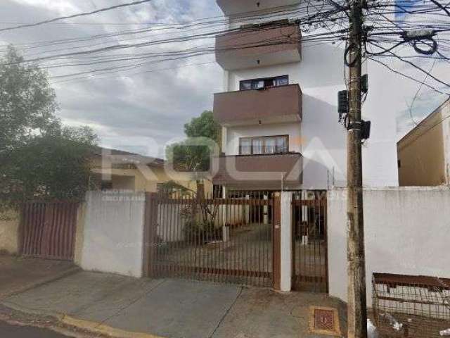 Aluguel de Apartamento Padrão com 2 Dormitórios no Jardim Antartica, Ribeirão Preto