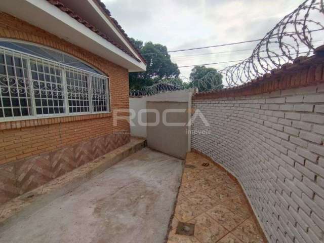 Casa á venda com 2 dormitórios no bairro  Antônio Marincek  em Ribeirão Preto!