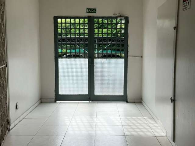 V8 Efigênio Sales / Condomínio Parque dos Rios - Vendo Apartamento