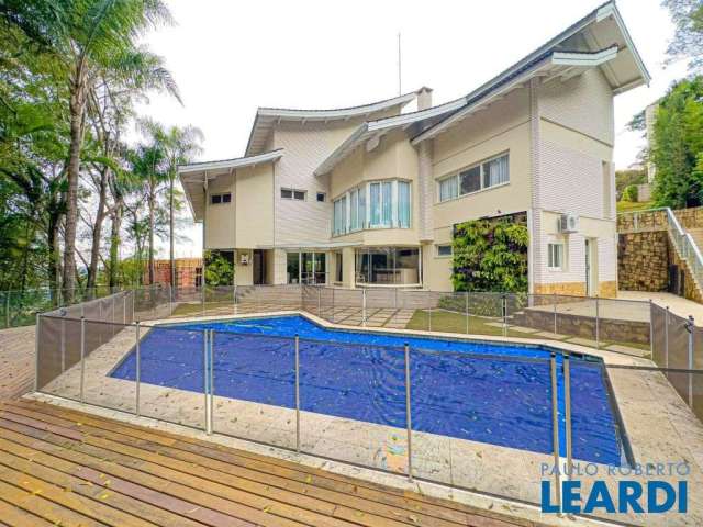 Casa em condomínio - tamboré - sp