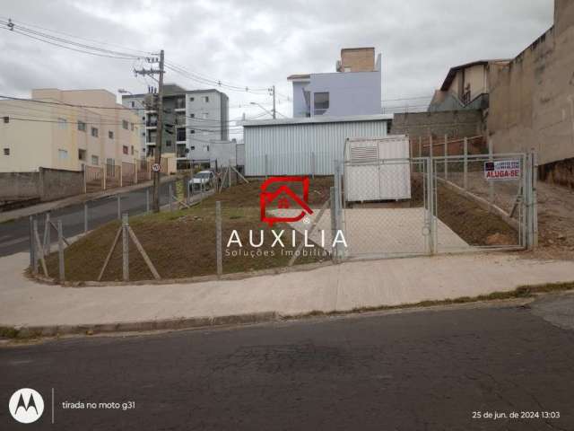 Terreno comercial de esquina para alugar em Sorocaba.