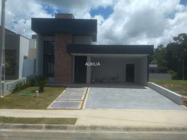 Casa térrea de 3 Suítes para comprar em Sorocaba no Condomínio Campos do Conde.