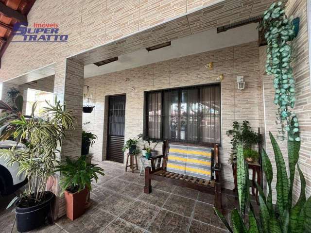 Casa com 3 dormitórios à venda, 240 m² por R$ 1.500.000,00 - Canto do Forte - Praia Grande/SP