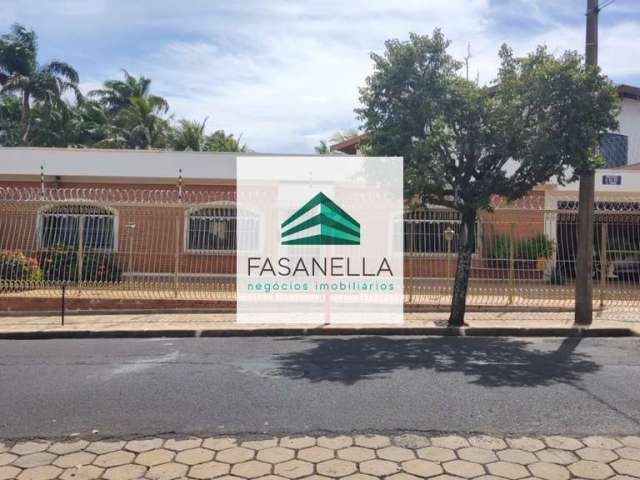 Casa com 3 quartos à venda na Vila José Bonifácio, Araraquara , 235 m2 por R$ 680.000