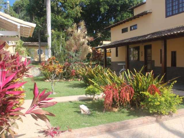 Casa Alto Padrão para Venda em Saquarema, Porto da Roça, 4 dormitórios, 2 suítes, 3 banheiros, 4 vagas