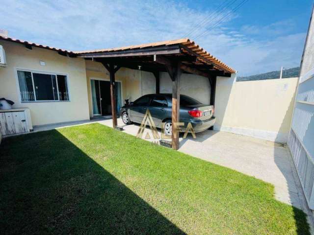 Casa à venda, 54 m² por R$ 360.000,00 - Nossa Senhora de Fatima - Penha/SC