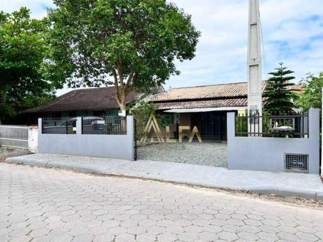 Casa à venda, 150 m² por R$ 614.800,00 - Centro - Penha/SC