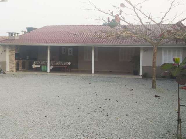 Casa com 3 dormitórios à venda, 110 m² por R$ 700.000,00 - Gravatá - Navegantes/SC