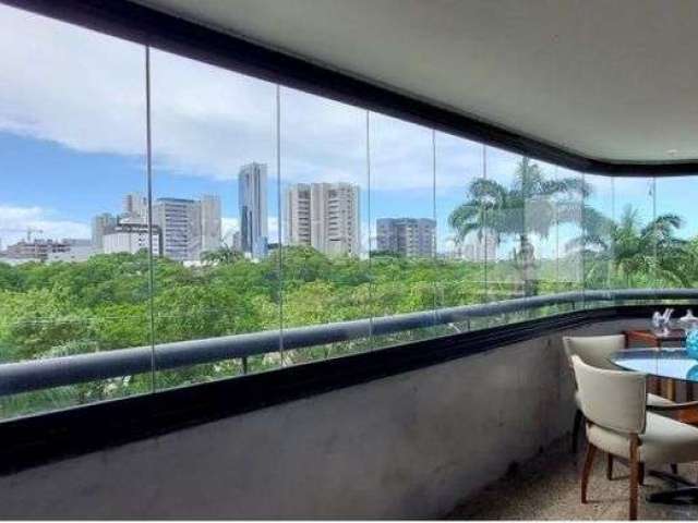 Apartamento para venda possui 227m² com 3 quartos em Ilha do Retiro - Recife - PE