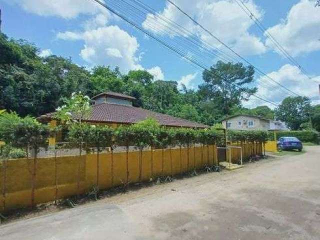 Casa de condomínio para venda possui 255m² com 3 quartos em Aldeia