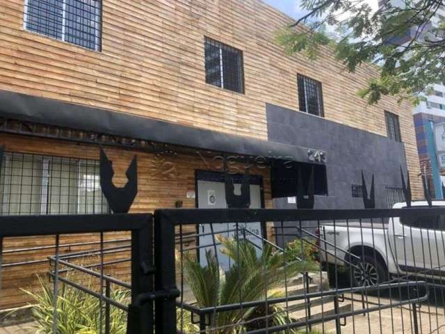 Apartamento para venda possui 200m²com 3 quartos na Madalena - Recife