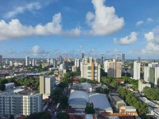 Apartamento para venda possui 318 metros quadrados com 4 quartos em Espinheiro - Recife - PE