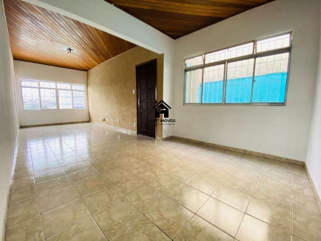 Sobrado, 3 Dorms para Alugar, 250 m² por R$ 3.500,00