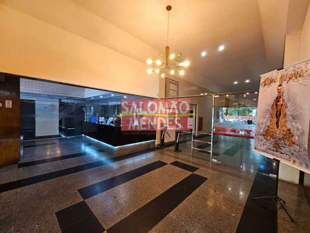 Sala com Mezanino em Mall de Edifício Comercial, divisórias, 56m2