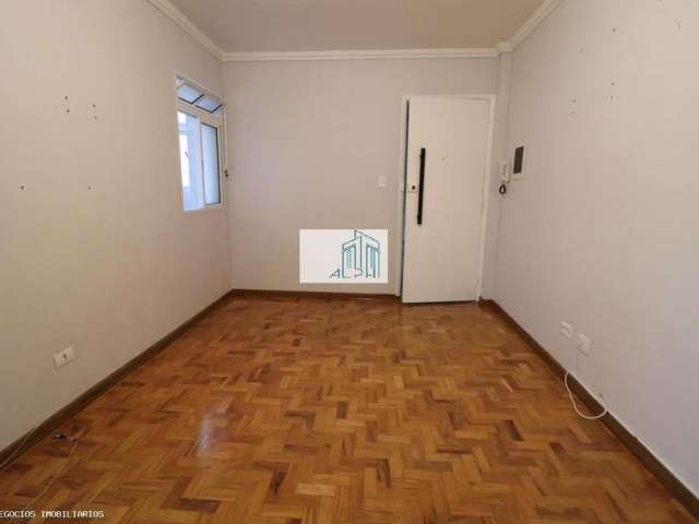 Apartamento para Venda em São Paulo, Cambuci, 2 dormitórios, 1 banheiro, 1 vaga