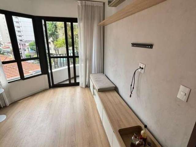 Apartamento para Venda em São Paulo, Vila Nova Conceição, 1 dormitório, 1 banheiro, 1 vaga