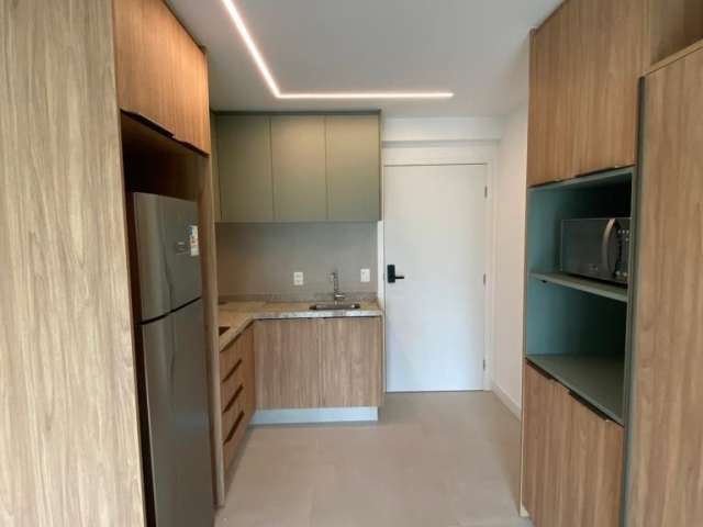 Lindo Studio de 38m² para locação próximo ao metrô Paraiso e Av Paulista.