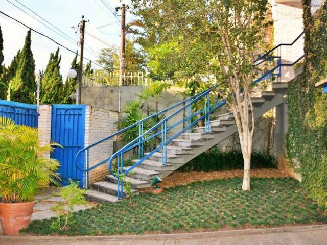 Casa Térrea a Venda no Alto da Boa Vista em São Paulo - SP