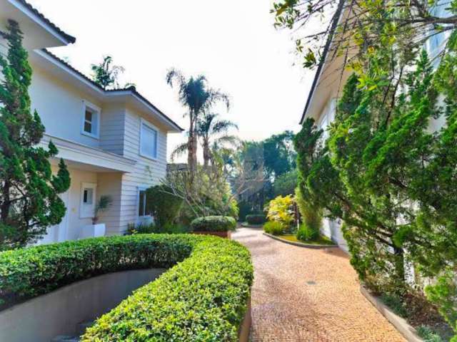 Casa de Condominio Alto Padrao a Venda no Jardim Petrópolis em São Paulo - SP