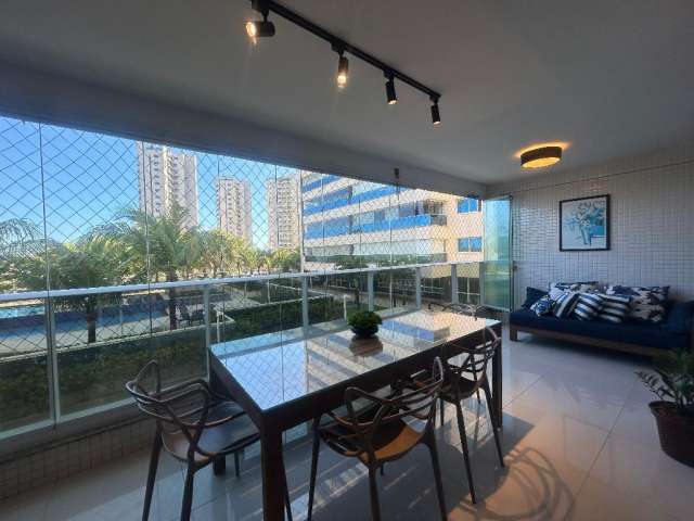 Luxuoso apartamento na orla d3 Pituaçu 3 suítes 2 vagas cobertas