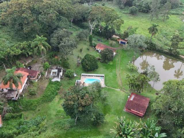 Lindo Sitio em Joanópolis  com renda pelo Aibinb