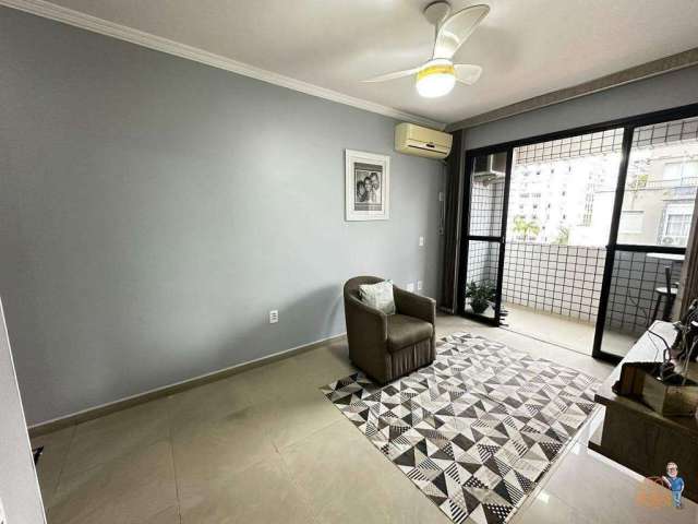 Apartamento no 4 andar, Rua Coronel Pinto Novaes em Itararé.