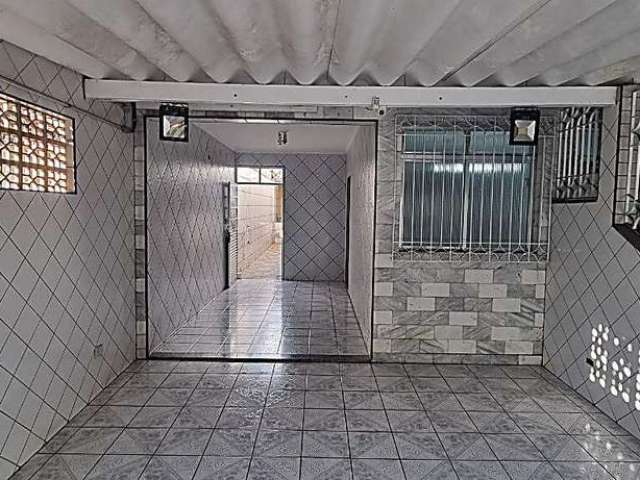 Casa à venda, 2 quartos, 1 suíte, 1 vaga, Santa Maria - Santos/SP