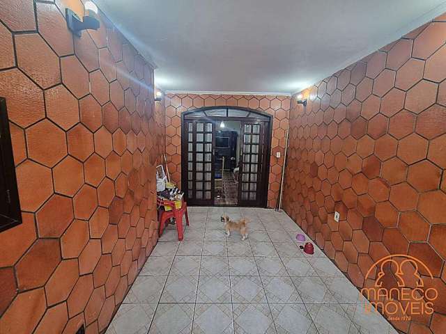 Casa à venda, 2 quartos, 1 vaga, Castelo - Santos/SP